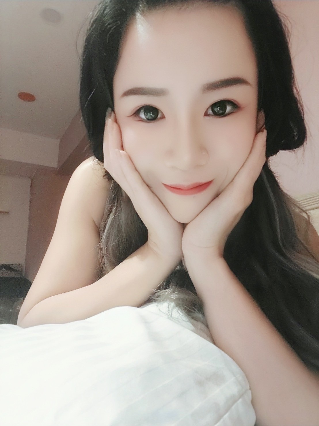 新竹定點茶 彤彤 援交